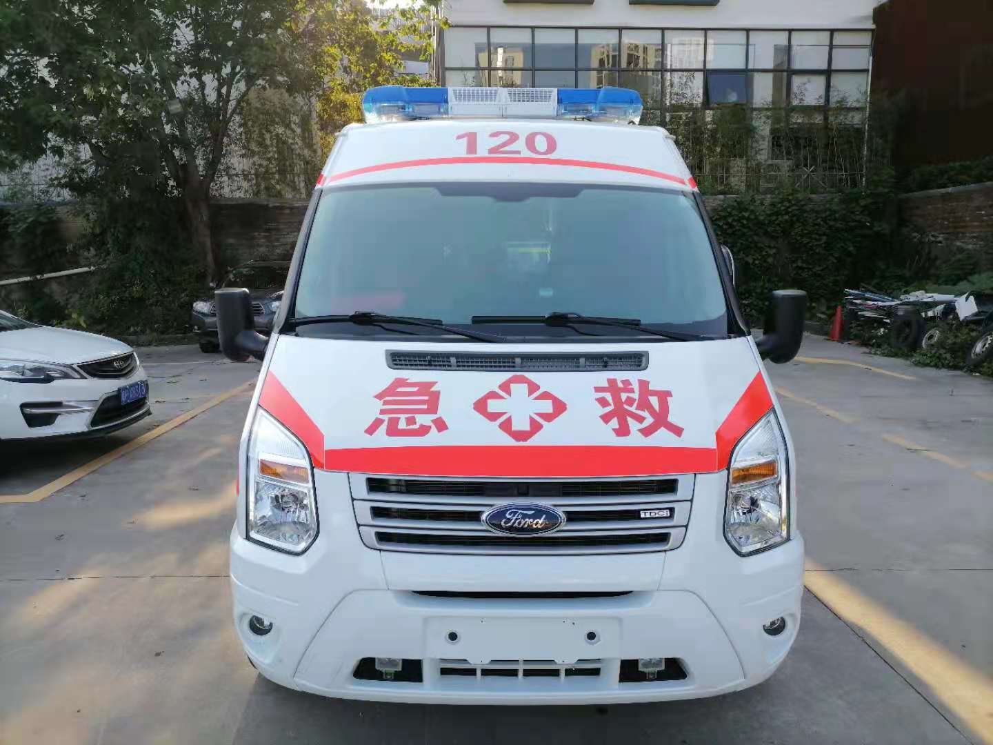 鄢陵县妇婴监护型护送